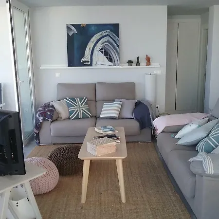 Precioso Apartamento En Frente De La Playa Apartment *